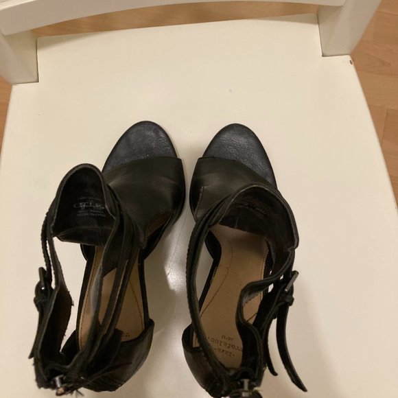 Loved, in Good Condition Zara Terafluc Black Heeled Sandal Pumps - Picture 7 of 7